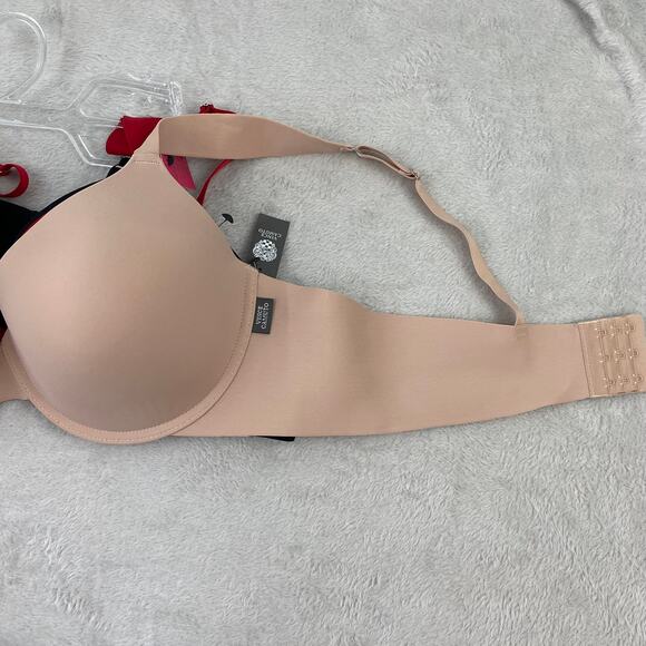 Vince Camuto Full Figure‎ Spacer T-Shirt Bras 42C 3-Pack Skin Tone Red Black NWT - Picture 4 of 9